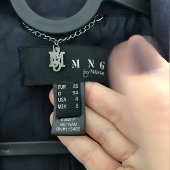 MNG by Mango Navy Structured Blazer Work Office Business Casual Size 4 US EUC - Picture 3 of 3